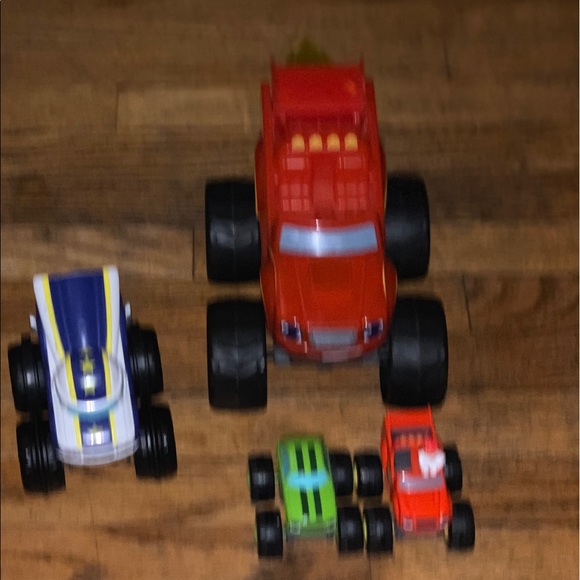 Blaze & the monster machines bundle w darington - Picture 6 of 6